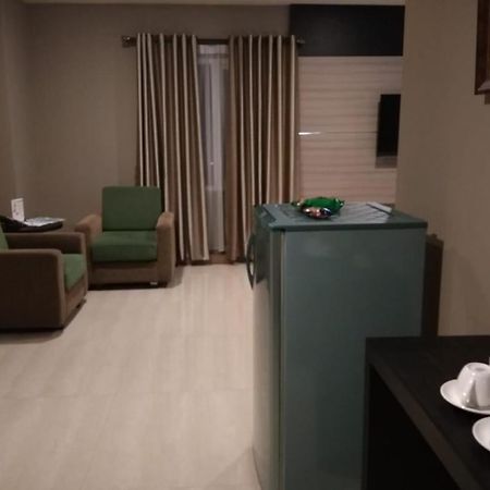 Hotel Olive Tangerang Phòng bức ảnh