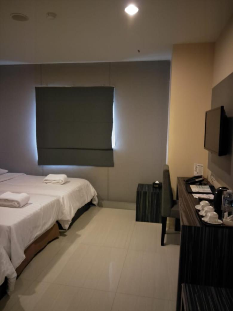 Hotel Olive Tangerang Phòng bức ảnh