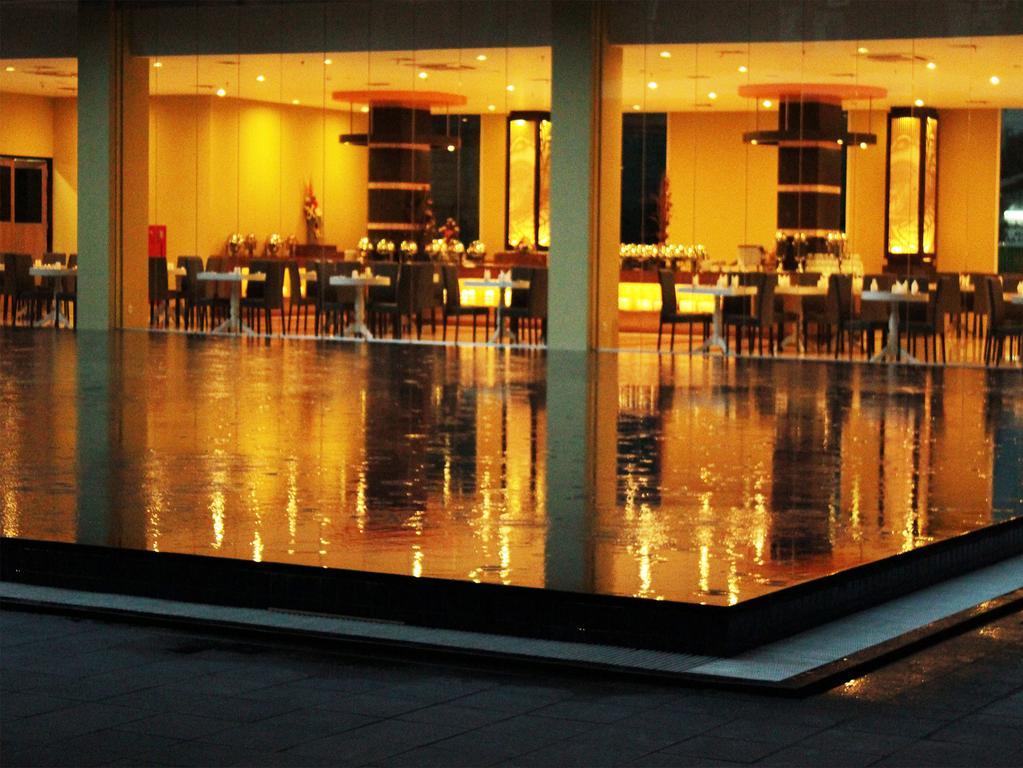 Hotel Olive Tangerang Ngoại thất bức ảnh