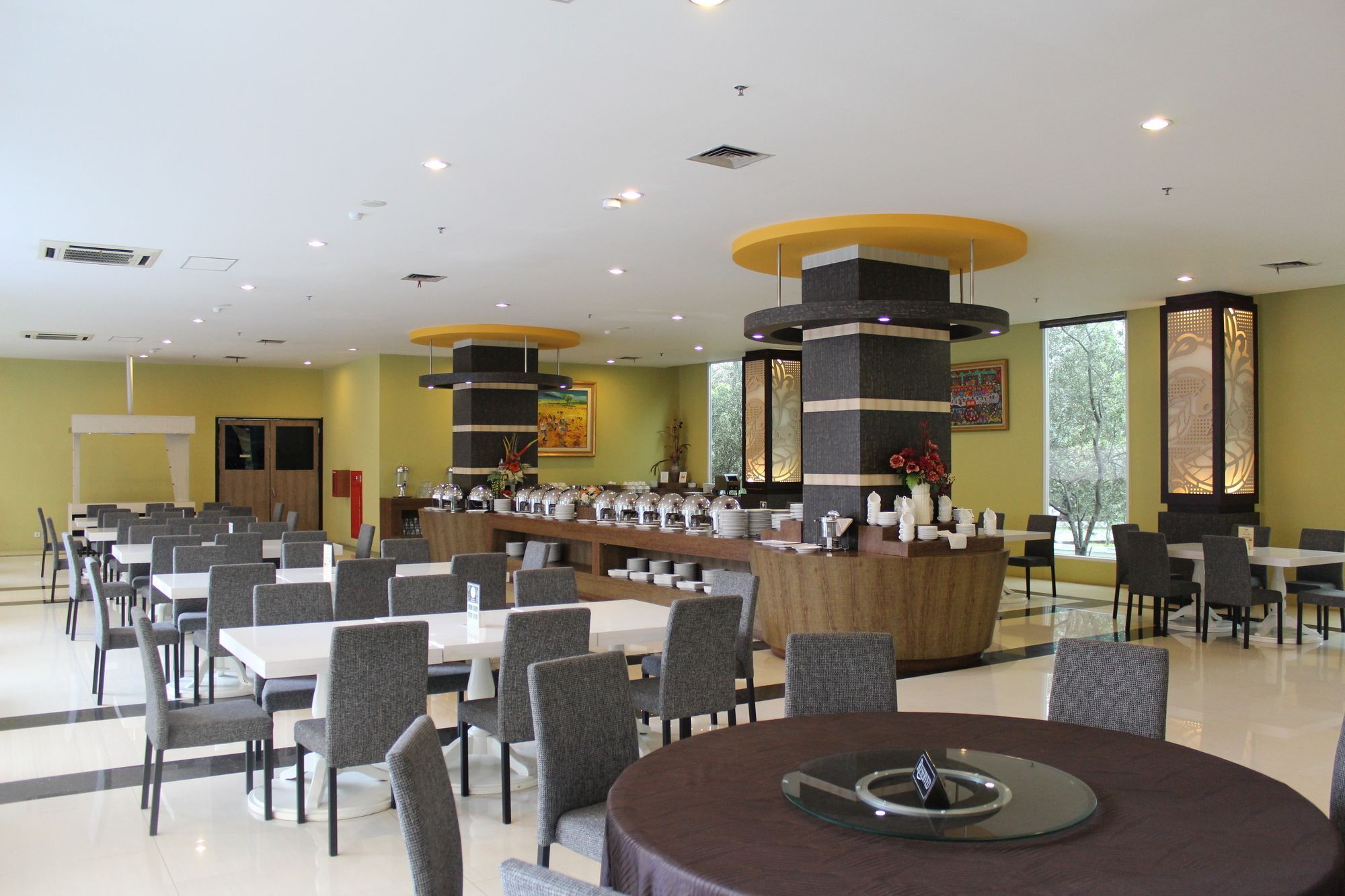 Hotel Olive Tangerang Ngoại thất bức ảnh